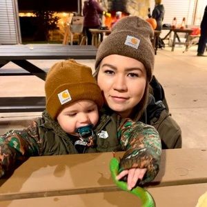 Meet your Posher, Kaela